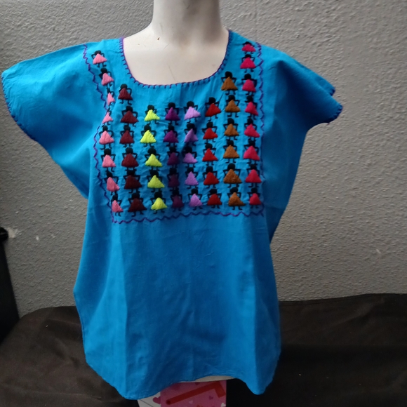 Colorful Embroidered Women Top - Picture 1 of 4